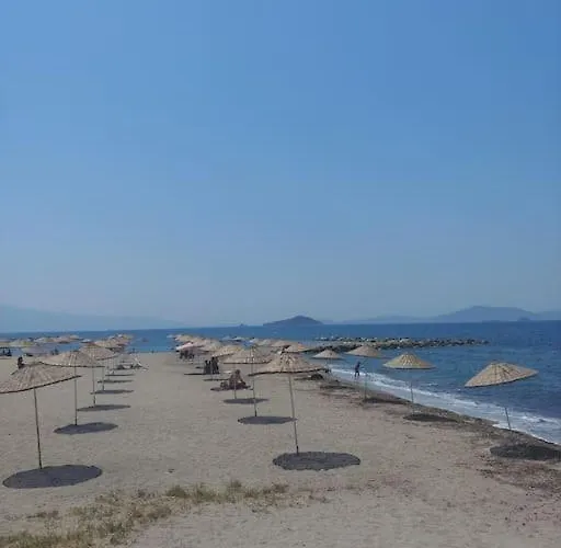 300m To 2 Bedroom Garden Floor Flat With Pool B1 - Yeni Dunya *