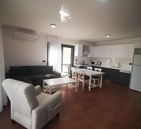 300m To 2 Bedroom Garden Floor Flat With Pool B1 - Yeni Dunya * Bodrum