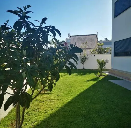 300m To 2 Bedroom Garden Floor Flat With Pool B1 - Yeni Duenya Apartmán *