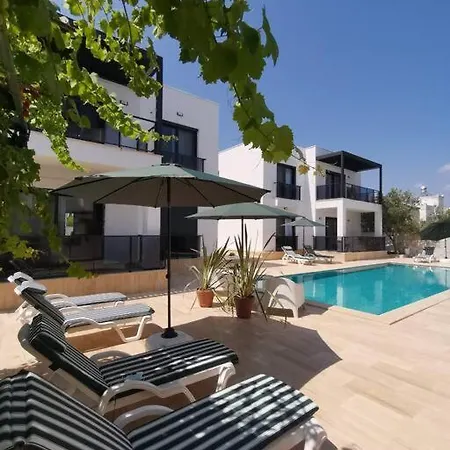Lejlighed 300m To 2 Bedroom Garden Floor Flat With Pool B1 - Yeni Dunya *