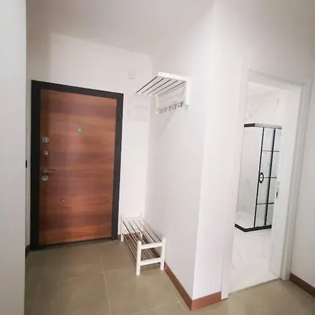 Brand New 2 Bedroom Garden Floor Flat With Pool B1 *