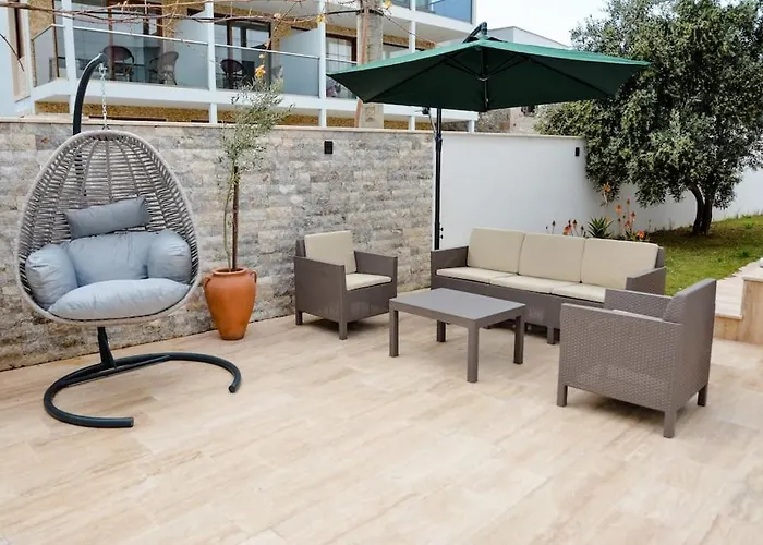 300m To 2 Bedroom Garden Floor Flat With Pool B1 - Yeni Dunya Appartamento